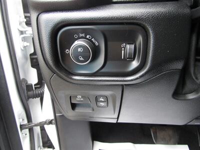 2020 RAM 1500 Big Horn   - Photo 33 - Haddon Twp, NJ 08107