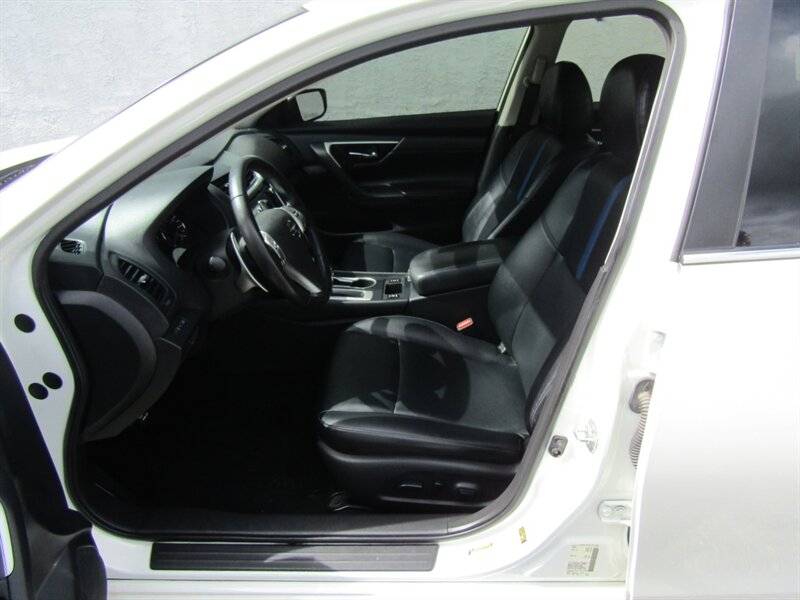 2018 Nissan Altima 2.5 SR - Photo 12 - Haddon Twp, NJ 08107