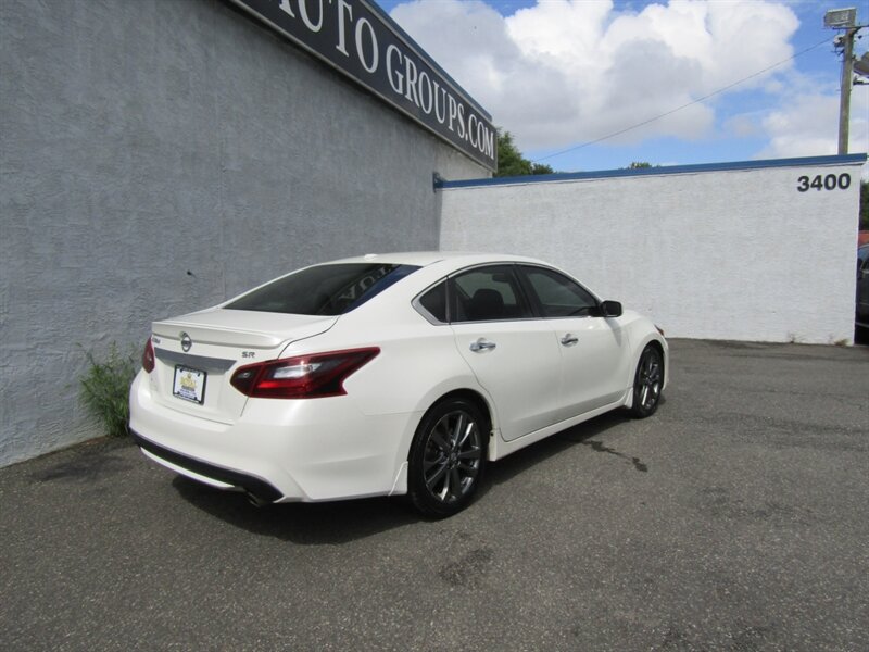 2018 Nissan Altima 2.5 SR - Photo 8 - Haddon Twp, NJ 08107