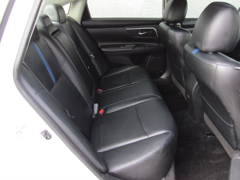2018 Nissan Altima 2.5 SR - Photo 16 - Haddon Twp, NJ 08107