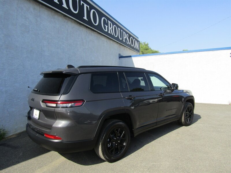 2024 Jeep Grand Cherokee L ALTITUDE,DR.ASST PKG,TECH PKG,RVC,SILVER CERTIFIED - Photo 8 - Haddon Twp, NJ 08107