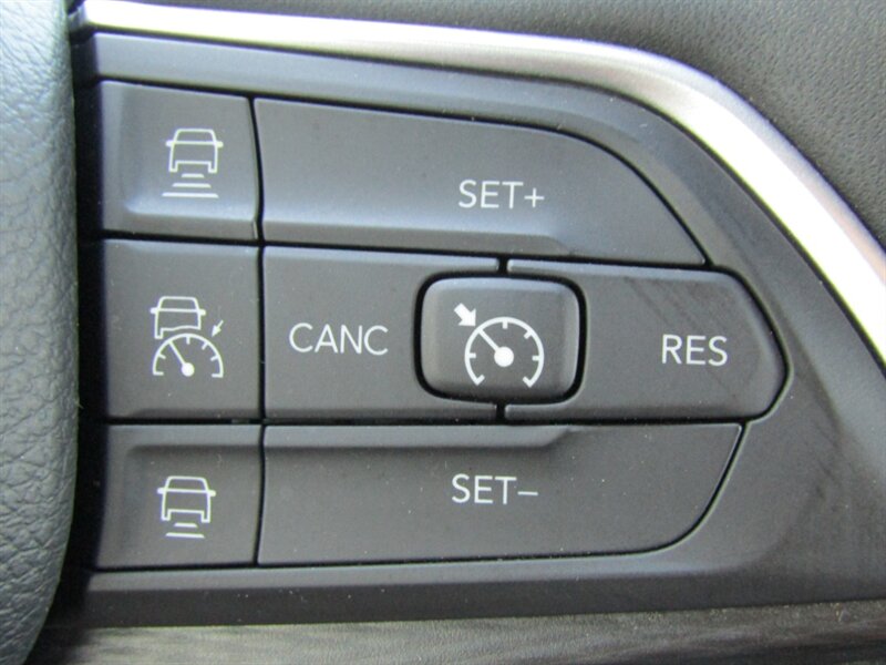 2024 Jeep Grand Cherokee L ALTITUDE,DR.ASST PKG,TECH PKG,RVC,SILVER CERTIFIED - Photo 28 - Haddon Twp, NJ 08107