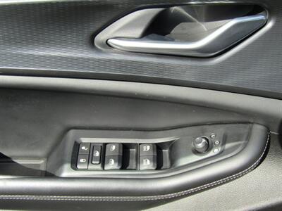2024 Jeep Grand Cherokee L ALTITUDE,DR.ASST PKG,TECH PKG,RVC,SILVER CERTIFIED - Photo 12 - Haddon Twp, NJ 08107