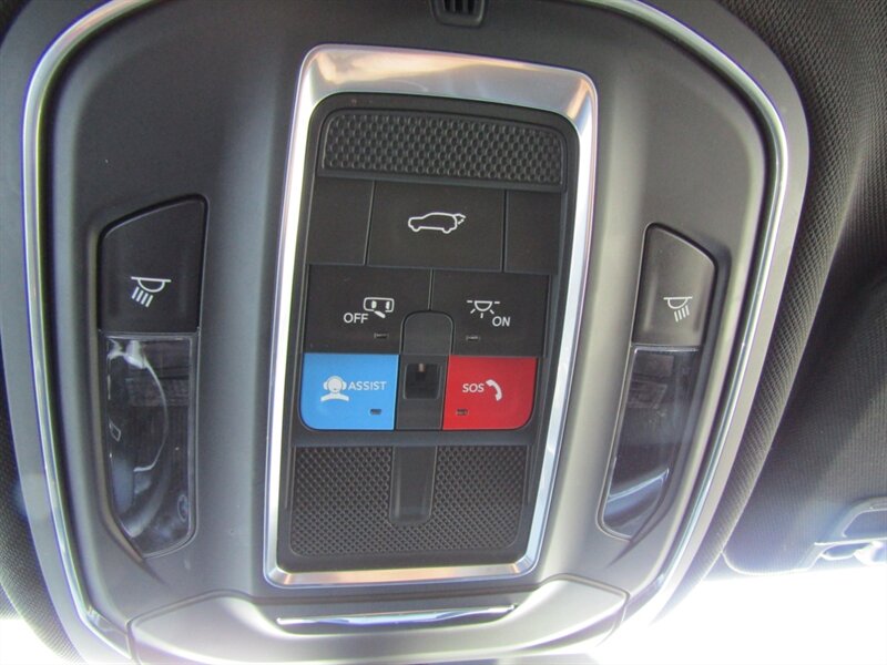 2024 Jeep Grand Cherokee L ALTITUDE,DR.ASST PKG,TECH PKG,RVC,SILVER CERTIFIED - Photo 33 - Haddon Twp, NJ 08107