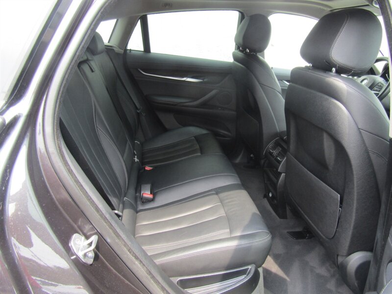 2019 BMW X6 AWD,NAV,DR.ASST PKG,TECH PKG,RVC,SILVER CERTIFIED - Photo 17 - Haddon Twp, NJ 08107