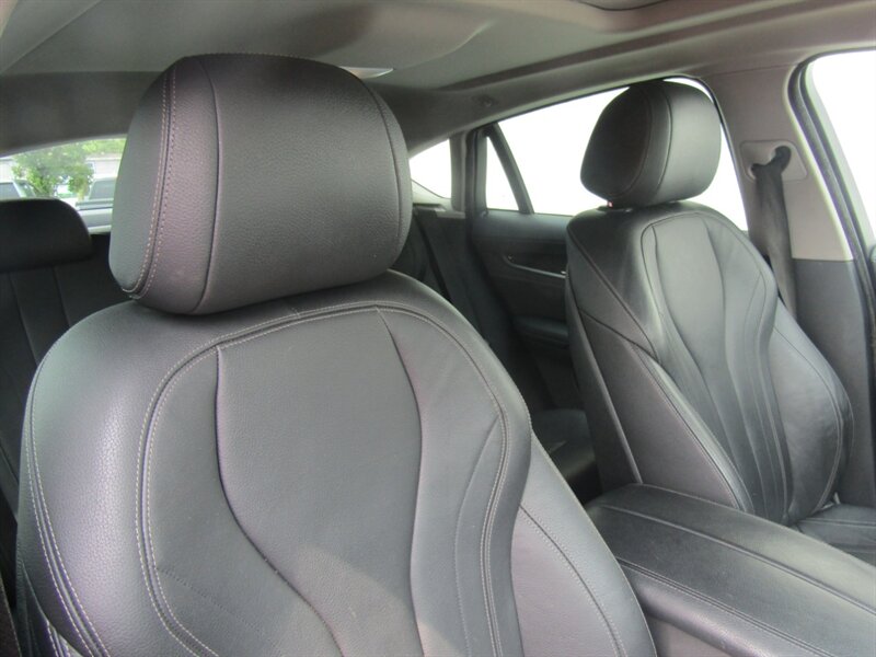 2019 BMW X6 AWD,NAV,DR.ASST PKG,TECH PKG,RVC,SILVER CERTIFIED - Photo 18 - Haddon Twp, NJ 08107