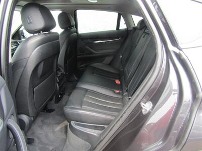 2019 BMW X6 AWD,NAV,DR.ASST PKG,TECH PKG,RVC,SILVER CERTIFIED - Photo 14 - Haddon Twp, NJ 08107