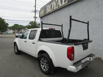 2020 Nissan Frontier SV,4X4,CONV PKG,RVC,PWR PKG,SILVER CERTIFIED   - Photo 6 - Haddon Twp, NJ 08107