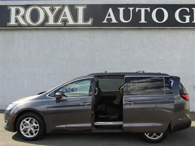 2019 Chrysler Pacifica TOURING,NAV,DVD,PWR PKG,CONV PKG,SILVER CERTIFIED - Photo 6 - Haddon Twp, NJ 08107