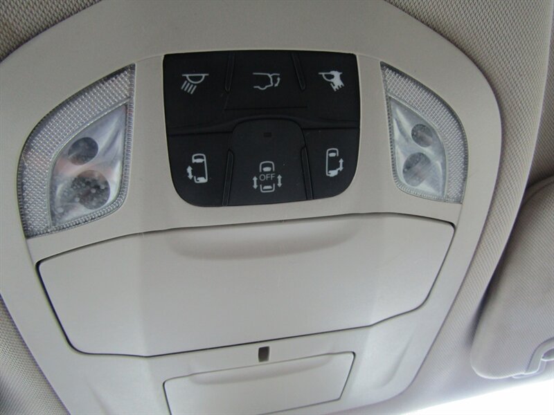 2019 Chrysler Pacifica TOURING,NAV,DVD,PWR PKG,CONV PKG,SILVER CERTIFIED - Photo 33 - Haddon Twp, NJ 08107