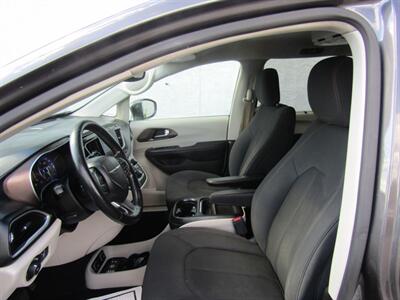 2019 Chrysler Pacifica TOURING,NAV,DVD,PWR PKG,CONV PKG,SILVER CERTIFIED - Photo 16 - Haddon Twp, NJ 08107
