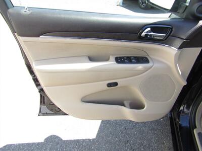 2020 Jeep Grand Cherokee AWD,NAV,COMFORT PKG,RVC,SILVER CERTIFIED   - Photo 35 - Haddon Twp, NJ 08107