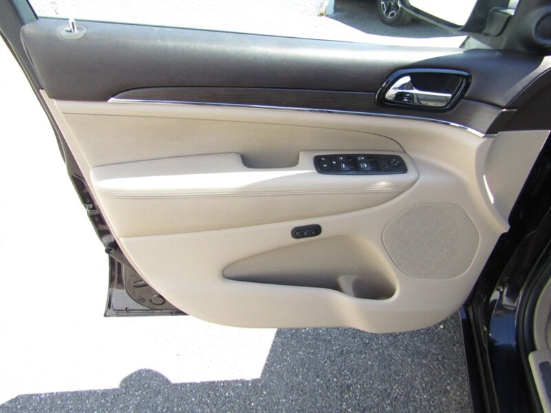 2020 Jeep Grand Cherokee AWD,NAV,COMFORT PKG,RVC,SILVER CERTIFIED   - Photo 35 - Haddon Twp, NJ 08107