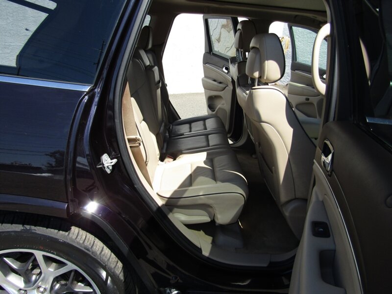 2020 Jeep Grand Cherokee Overland photo 38