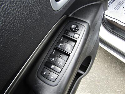 2019 Dodge Durango SXT,AWD,CONV PKG,COMFORT PKG,RVC,SILVER CERTIFIED   - Photo 12 - Haddon Twp, NJ 08107