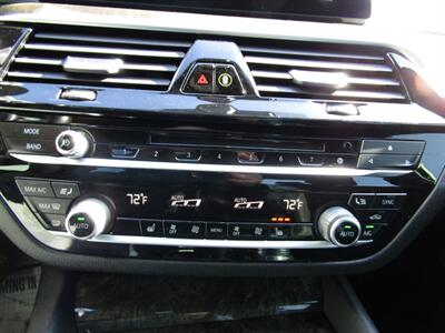 2019 BMW AWD,NAV,PANOROOF,TECH PKG,RVC,SILVER CERTIFIED   - Photo 33 - Haddon Twp, NJ 08107