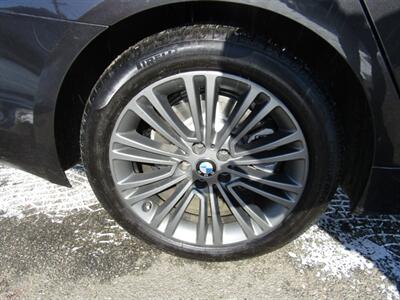 2019 BMW AWD,NAV,PANOROOF,TECH PKG,RVC,SILVER CERTIFIED   - Photo 41 - Haddon Twp, NJ 08107