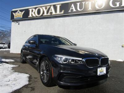 2019 BMW AWD,NAV,PANOROOF,TECH PKG,RVC,SILVER CERTIFIED Sedan