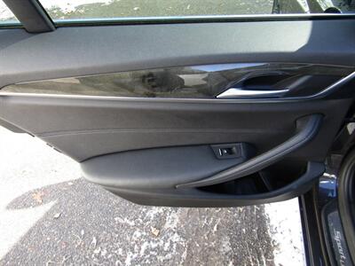 2019 BMW AWD,NAV,PANOROOF,TECH PKG,RVC,SILVER CERTIFIED   - Photo 17 - Haddon Twp, NJ 08107