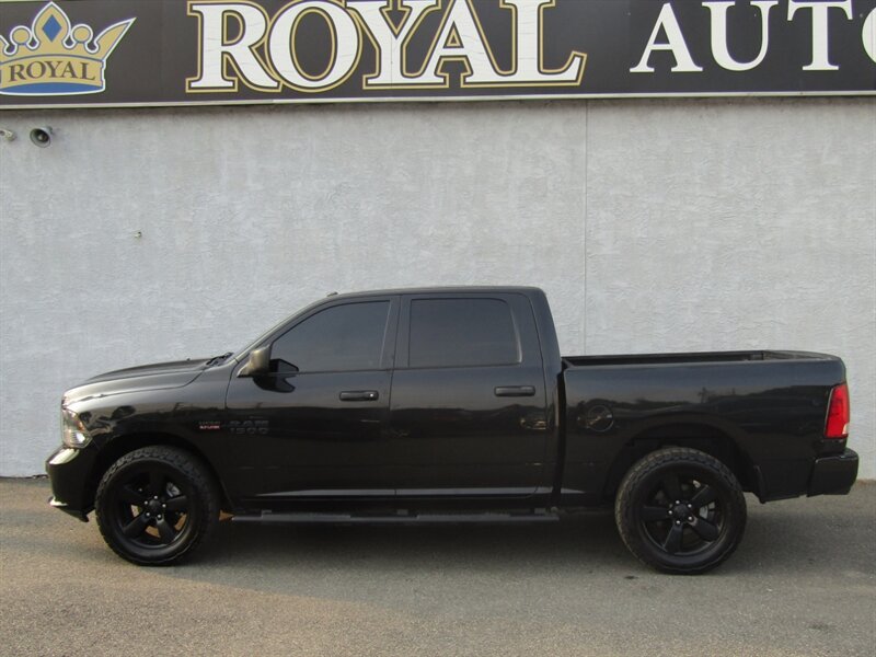 2017 RAM 1500 Express - Photo 4 - Haddon Twp, NJ 08107