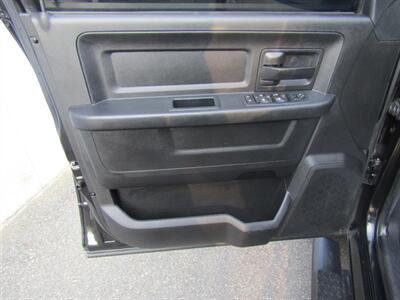 2017 RAM 1500 Express - Photo 10 - Haddon Twp, NJ 08107