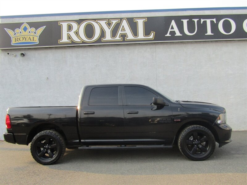 2017 RAM 1500 Express - Photo 2 - Haddon Twp, NJ 08107