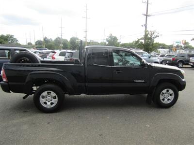 2013 Toyota Tacoma 4X4,SR5,CONV PKG,RVC,SILVER CERTIFIED - Photo 2 - Haddon Twp, NJ 08107