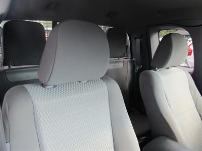 2013 Toyota Tacoma 4X4,SR5,CONV PKG,RVC,SILVER CERTIFIED - Photo 15 - Haddon Twp, NJ 08107