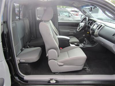 2013 Toyota Tacoma 4X4,SR5,CONV PKG,RVC,SILVER CERTIFIED - Photo 14 - Haddon Twp, NJ 08107