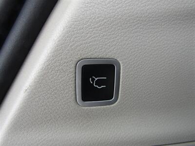 2018 Chrysler Pacifica LUX PKG,PANOROOF,TECH PKG,RVC,SILVER CERTIFIED   - Photo 34 - Haddon Twp, NJ 08107