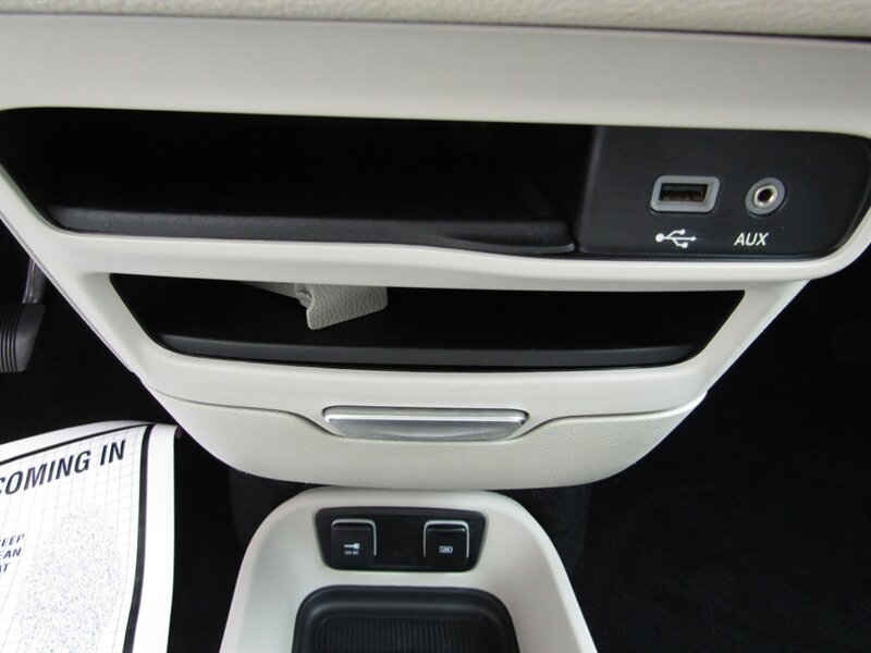 2018 Chrysler Pacifica LUX PKG,PANOROOF,TECH PKG,RVC,SILVER CERTIFIED - Photo 47 - Haddon Twp, NJ 08107