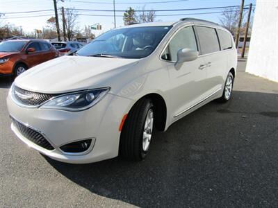 2017 Chrysler Pacifica TOURING,TECH PKG,NAV,CONV PKG,RVC,SILVER CERTIFIED   - Photo 3 - Haddon Twp, NJ 08107