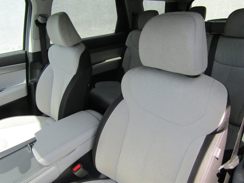2020 Hyundai PALISADE SE,AWD,7 PASS.CONV PKG ,SILVER CERTIFIED - Photo 14 - Haddon Twp, NJ 08107