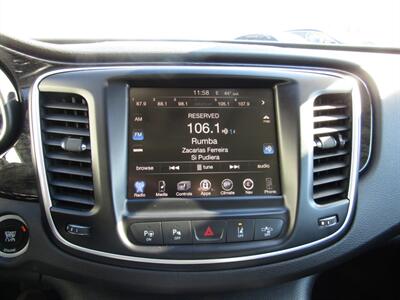 2016 Chrysler 200 AWD,NAV,PANOROOF,TECH PKG,RVC,SILVER CERTIFIED   - Photo 30 - Haddon Twp, NJ 08107