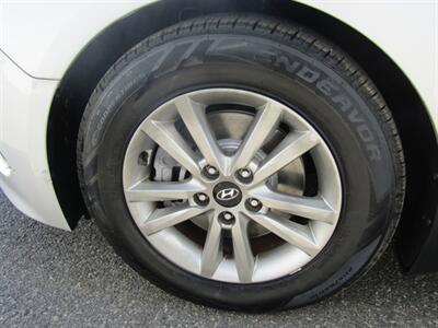 2015 Hyundai SONATA CONV PKG,PWR PKG,SILVER CERTIFIED   - Photo 33 - Haddon Twp, NJ 08107