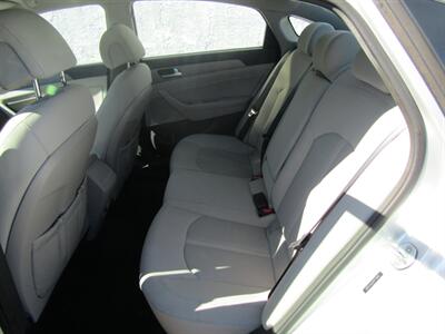 2015 Hyundai SONATA CONV PKG,PWR PKG,SILVER CERTIFIED   - Photo 14 - Haddon Twp, NJ 08107
