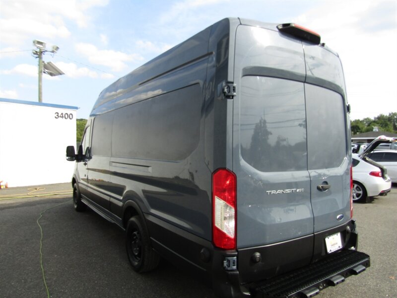 2019 Ford Transit photo 2