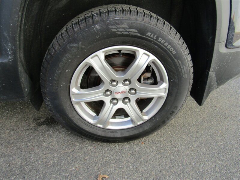 2017 GMC Acadia SLE,TECH PKG,CONV PKG,RVC,SILVER CERTIFIED - Photo 41 - Haddon Twp, NJ 08107