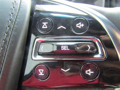 2017 Cadillac Escalade Platinum   - Photo 28 - Haddon Twp, NJ 08107