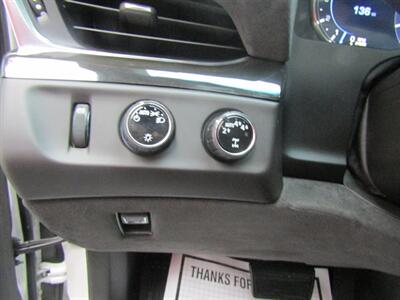 2017 Cadillac Escalade Platinum   - Photo 25 - Haddon Twp, NJ 08107