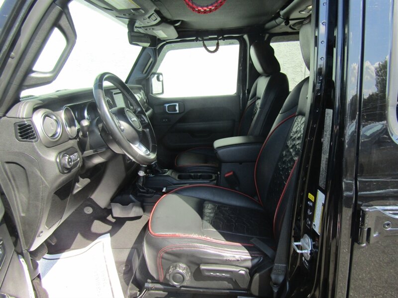 2021 Jeep Gladiator GLADIATOR OVERLAND,4X4 LOADED LEFTED - Photo 10 - Haddon Twp, NJ 08107