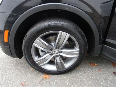 2020 Volkswagen Tiguan AWD,NAV,PANOROOF,TECH PKG,RVC,SILVER CERTIFIED   - Photo 41 - Haddon Twp, NJ 08107