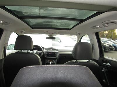 2020 Volkswagen Tiguan AWD,NAV,PANOROOF,TECH PKG,RVC,SILVER CERTIFIED   - Photo 25 - Haddon Twp, NJ 08107