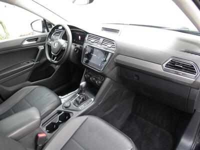 2020 Volkswagen Tiguan AWD,NAV,PANOROOF,TECH PKG,RVC,SILVER CERTIFIED   - Photo 28 - Haddon Twp, NJ 08107