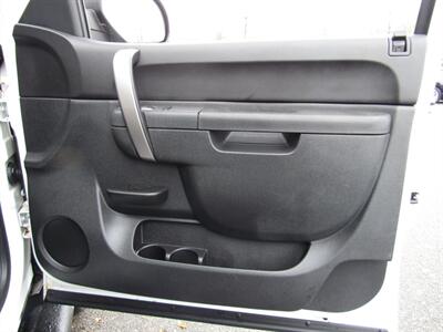 2013 GMC Sierra 2500 SLE - Photo 21 - Haddon Twp, NJ 08107