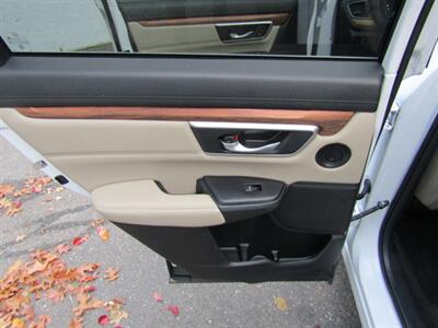 2021 Honda CR-V EX-L,AWD,TECH PKG,COMFORT PKG,RVC,SILVER CERTIFIED   - Photo 38 - Haddon Twp, NJ 08107