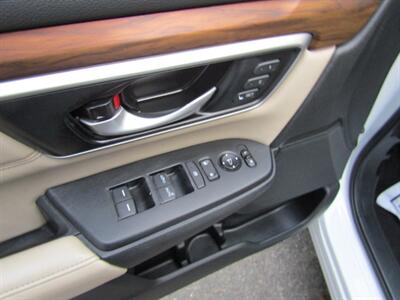2021 Honda CR-V EX-L,AWD,TECH PKG,COMFORT PKG,RVC,SILVER CERTIFIED   - Photo 35 - Haddon Twp, NJ 08107