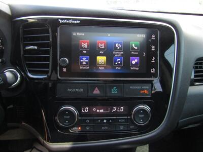 2017 Mitsubishi Outlander AWD,CONV PKG,RVC,SILVER CERTIFIED   - Photo 59 - Haddon Twp, NJ 08107