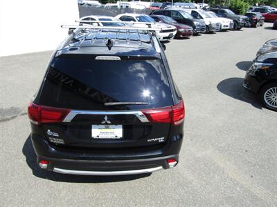 2017 Mitsubishi Outlander AWD,CONV PKG,RVC,SILVER CERTIFIED   - Photo 30 - Haddon Twp, NJ 08107
