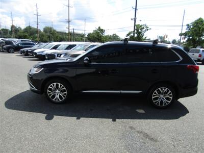 2017 Mitsubishi Outlander AWD,CONV PKG,RVC,SILVER CERTIFIED   - Photo 4 - Haddon Twp, NJ 08107